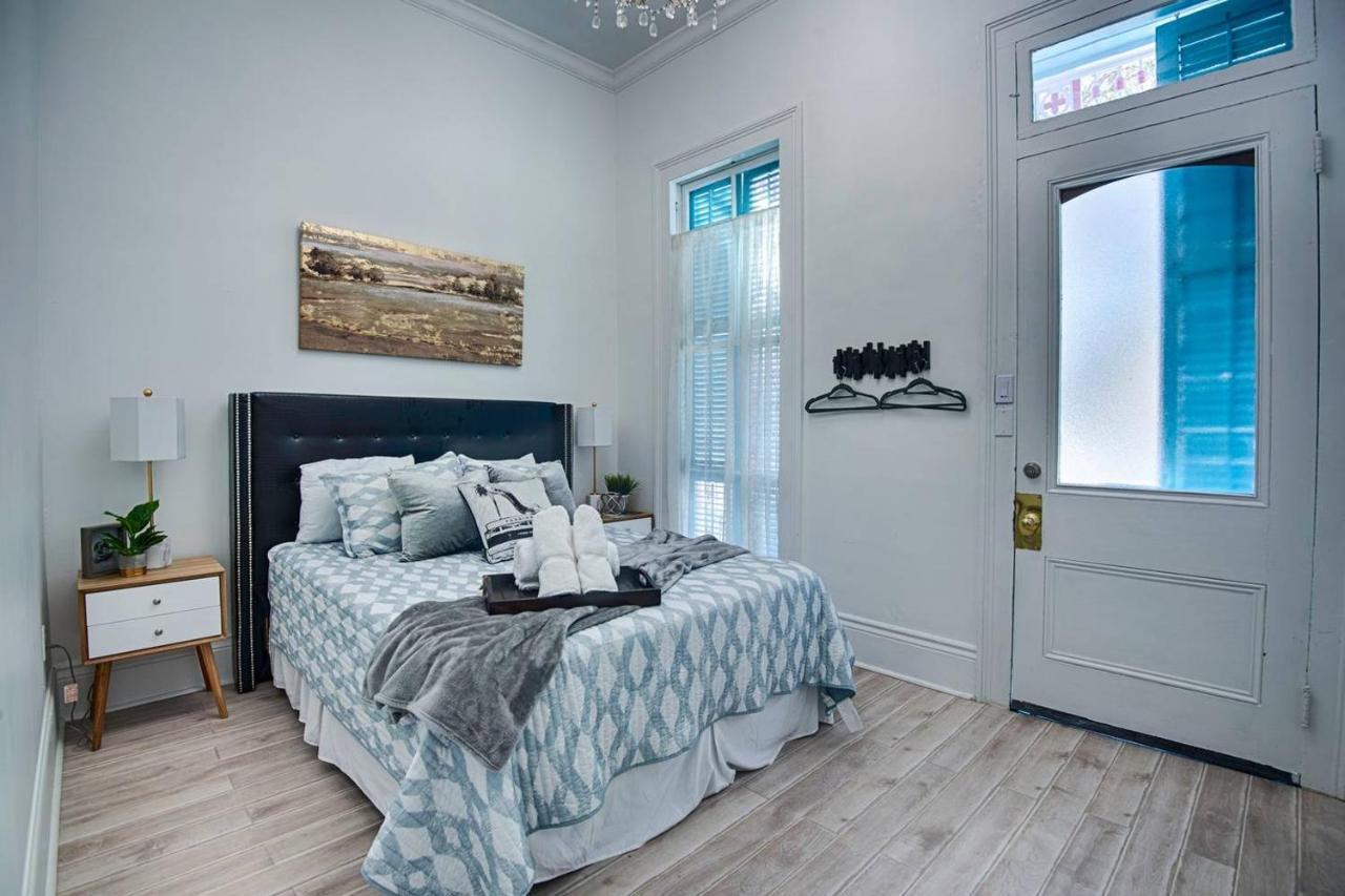 Five Br - Sleeps 10! Steps From French Quarter Villa New Orleans Exterior photo